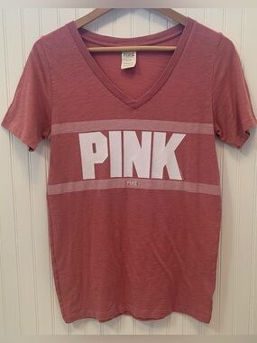 PINK Victoria’s Secret Tee
